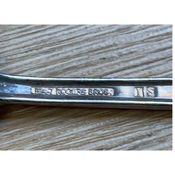 1847 Rogers Bros, Eternally Yours Silverware, 50 pieces - Picture 4 of 9